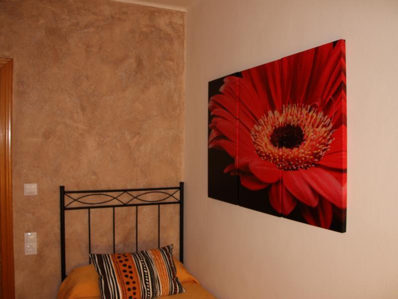 Fuentes de Ebro Hostal Rte. Elena الغرفة الصورة